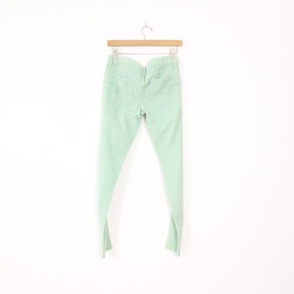 *AMERICAN EAGLE OUTFITTERS SUPER STRETCH CORDUROY SKINNY PANT - Picture 6 of 8